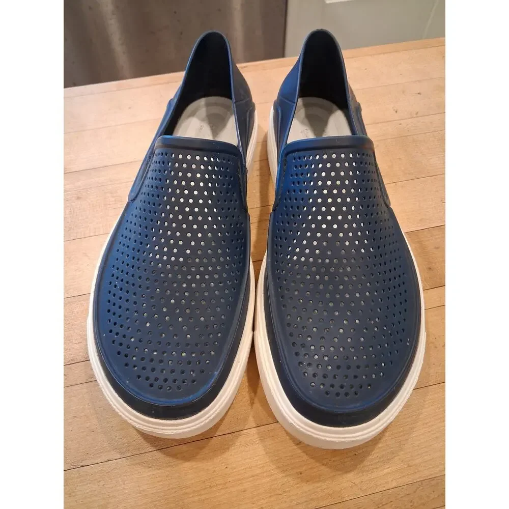 CROCS these authentic